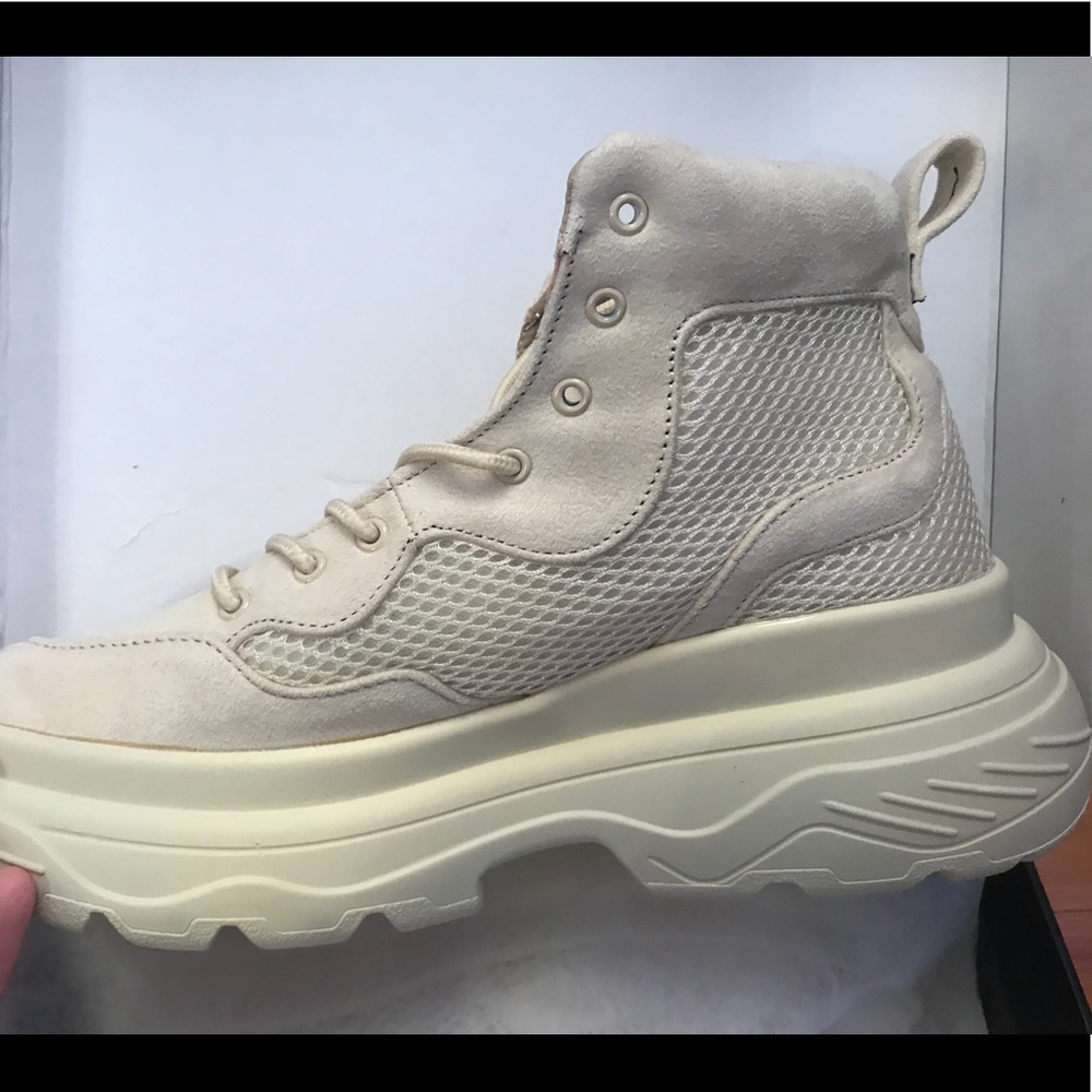 CUTE HIKING BOOTS/DOUBLE SOLE HIKING TRAINERS
